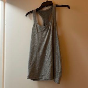 Lululemon tank size 12